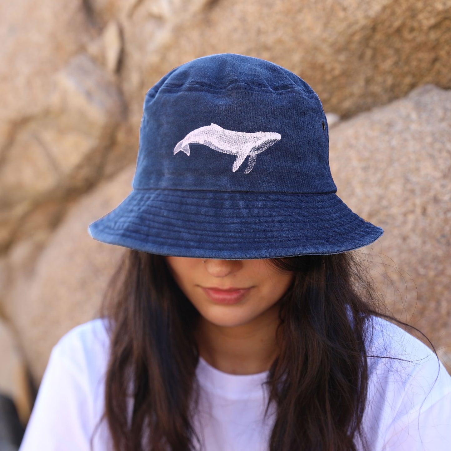 Gorro Bucket Azul · Ballena Jorobada